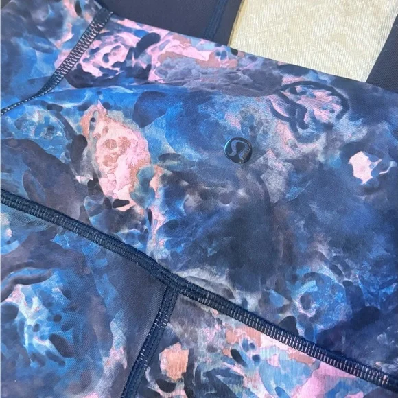 lululemon athletica Blue Navy Pink Patterned Leggings - Picture 5 of 5